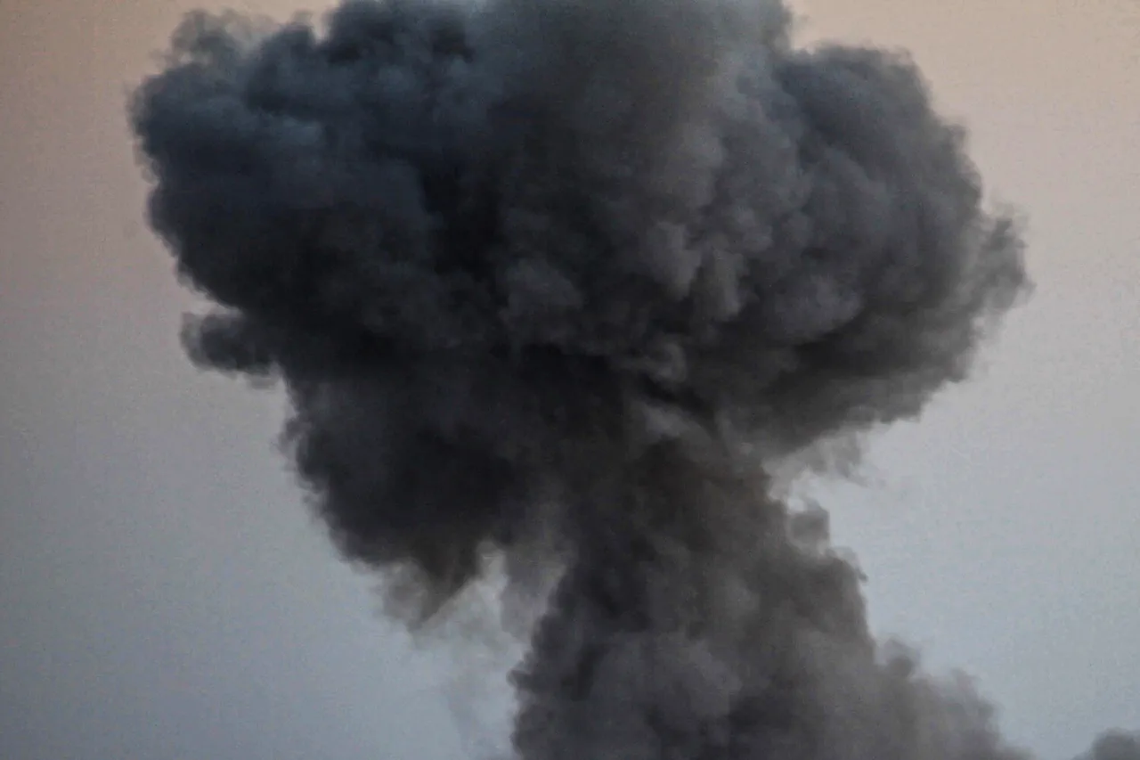 ここでは、日本語版の文章から英語への翻訳を行い、さらにその内容を簡潔にまとめ、新しいタイトルを作成します。

元文: 《東部ウクライナでのロシア軍の大規模攻撃 - ウクライナのエネルギーインフラと軍需産業が標的にされた》

**NEW HEADLINE:** "Russia's Massive Attack on Eastern Ukraine Targets Vital Energy In...