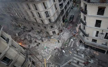 Tragic Swimming Pool Accident Leaves Community in Shock.