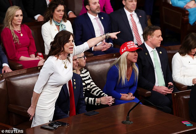 Nancy Mace, Cory Mills'in görevden alınmasını talep ederek sert cevap verdi.