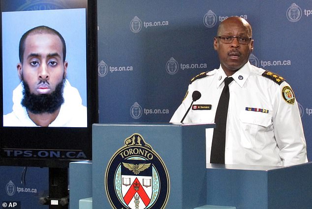Toronto saldırganı, şizofreni nedeniyle beraat edince hacca gidiyor