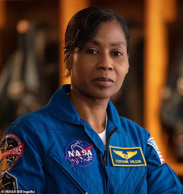 NASA Prepares Historic Artemis IV Crew for First Woman and First Person of Color Moon Landing
