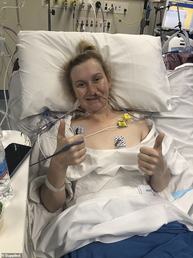 Gemma Farquhar, dört çocuğu olan annenin kansere karşı savaşı