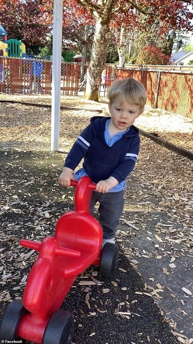 Utah'ta kaybolan iki çocuğun annesi velayet ihlali nedeniyle yardım çağrısı yaptı.