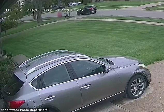 Michigan'da 14 yaşındaki kızın saldırıya uğraması güvenlik kamerasında kaydedildi