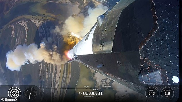 SpaceX Starship 12 kontrollü olarak Hint Okyanusu'na düştü.