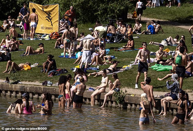 Scientists confirm climate change caused England's record-breaking spring heatwave.
