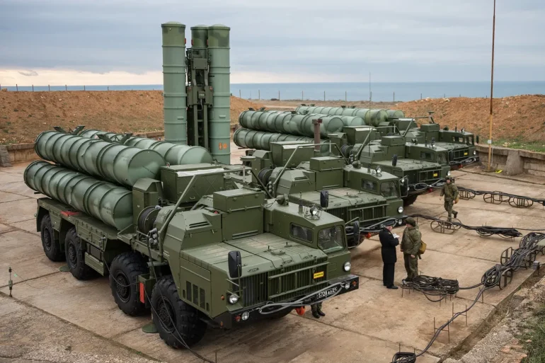 Hindistan'ın Rusya ile Askeri İşbirliği ABD Uyarılarını Çekiyor