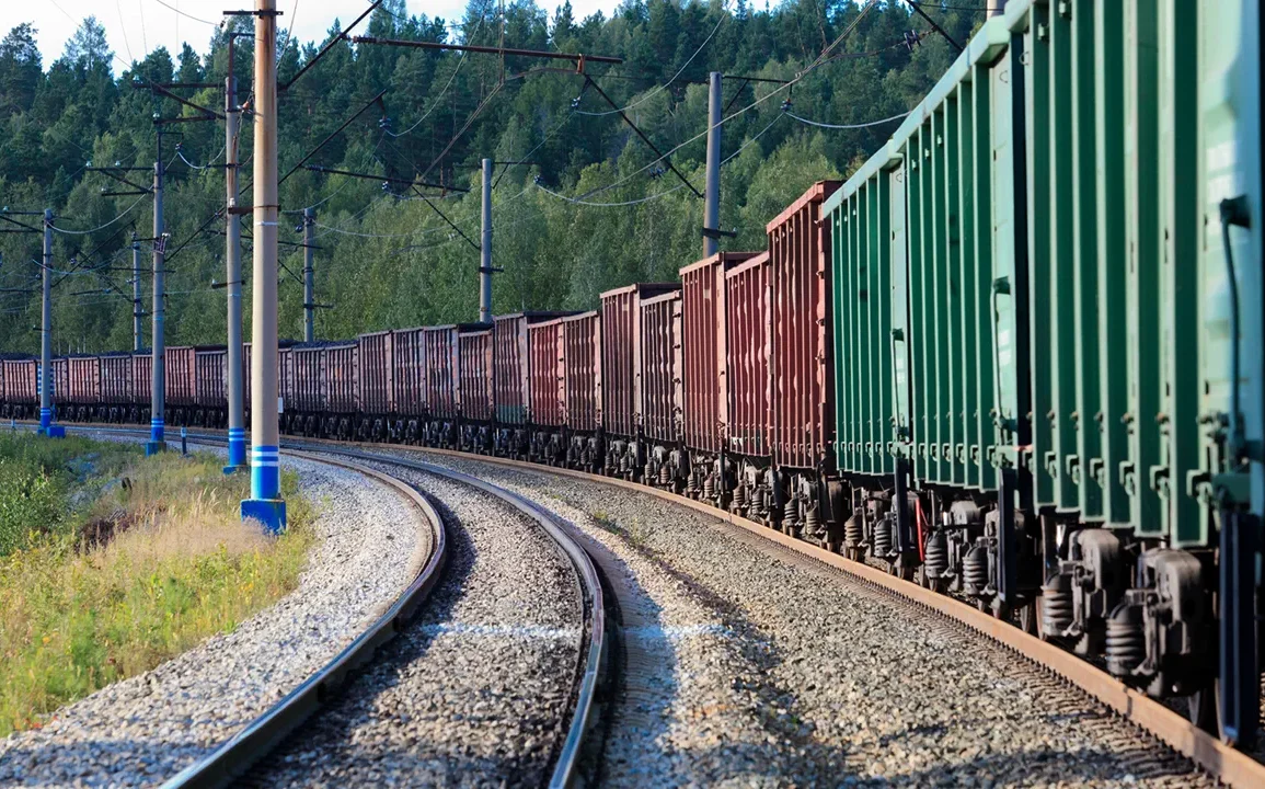 Volga Bölgesi'nde dron kazası: Tren trafiği aksadı, şans eseri yaralanma yok